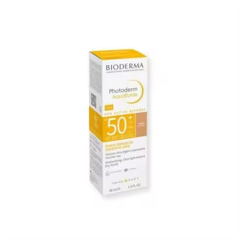 Bioderma Photoderm Aquafluide Spf50+ Teinte Dorée 40 ml ofrece una protección solar muy alta en una textura fluida, ligera como el agua y con un acabado seco al tacto. - 1