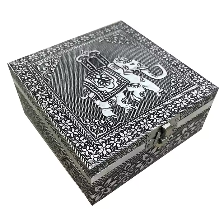CAPRILO REGALOS & DECORACIÓN Caja Decorativa Étnica de Aluminio y Madera de Mango " Joyero Elefante". Cajas Multiusos y Joyeros. Detalles de Colección. Regalos Originales Decoración Hogar. 12,50 x 12,50 x 6 cm - 1
