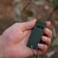 Silbato De Emergencia Al Aire Libre Con Lanyard Y Llave De Cadena Multifuncional Para Escalada Pesca Barcos Soporte De Supervivencia - details 4