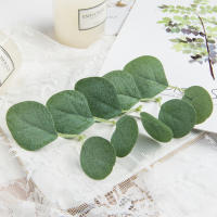 50Pcs Hojas De Rosas Y Eucalipto De Seda Para Decoración De Boda Navidad Y Regalos DIY Arreglo Floral Artificial Verde Para El Hogar - details 14