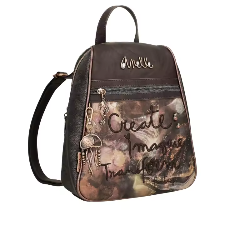 Mochila de tamaño mediano Land - Anekke Dreamverse - Compartimento principal con cierre de cremallera - Asas regulables - Bolsillo frontal y trasero con cierre de cremallera - Ref. 39715-211 - Mide 25 x 30 x 9 cm - 1