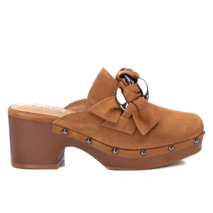 Carmela Zuecos de tacón 160469 de color Camel - 1