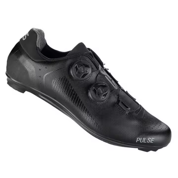 GES | Zapatillas De Ciclismo Pulse  Negro  - Es una zapatilla de carretera con una feneomenal relación calidad-precio, incorpora un cierre ATOP que asegura un ajuste cómodo y preciso, logrando así el - 1