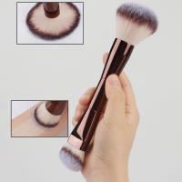 Cepillo De Maquillaje Doble Cabeza Con Pincel Suave Para Base Rubor Crema BB Portátil Herramienta De Maquillaje - details 7