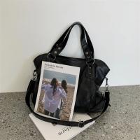 Bolso Bandolera De PU De Gran Capacidad En Color Sólido Para Mujer Estilo Retro Bolso De Hombro Suave Con Cierre De Cremallera - details 7
