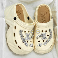 Sandalias De Tacón Alto Con Cadena De Plata Y Patrón De Oso Y Abeja Moda Nueva X8809 Material De Imitación De Cuero Para Mujer - details 12