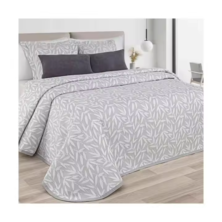 Edredón Palmeira Estampado Jaquard, Acolchado y Hipoalergénico. Calidad Premium UE. - 1