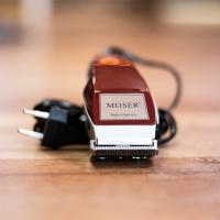 MOSER-1400STDBUR Recortadora profesional con/sin cable 1400 Standard burgundy con cuchilla Star incluida - details 0