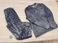 Pijama Hombre Invierno, Pijama coralina 2 Piezas de Manga Larga  Pijama Coralina de Hombre Otoño-Invierno de Manga Larga Polar Calentito Super Suave, Conjunto de Pijama Súper Cómodo para Dormir y Estar en Casa - details 4