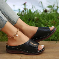Sandalias De Plataforma Transpirables Para Mujer Verano 2023 Antideslizantes Con Agujeros Cierre Pull on Tacón Plano Zapatos De Interior Talla Grande Hasta 41 - details 4