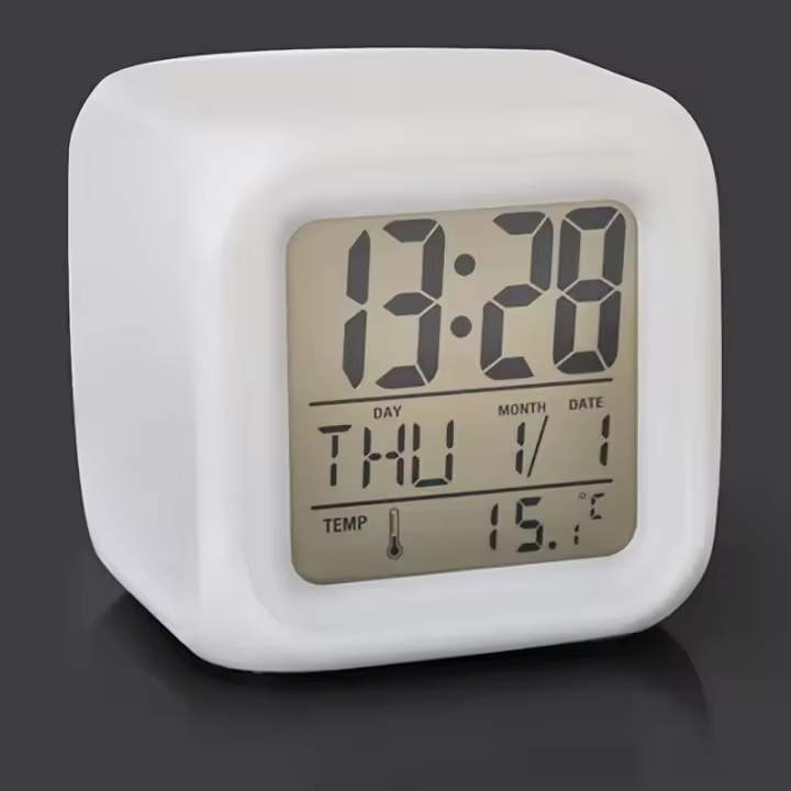 Reloj De Alarma En Forma De Cubo Colorido Para Niños Con Interruptor Creativo Para Hogar Oficina Pequeño Escritorio Juguete - 1