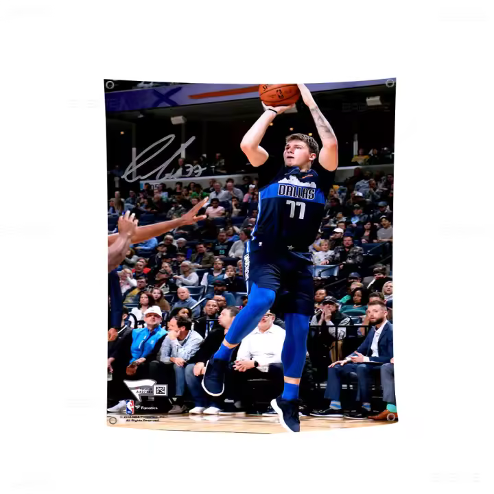 Bandera De Luka Doncic Jugador De Baloncesto Arte Impreso Decoración De Pared Japonesa Para El Hogar Tamaño Variado Polyester - 1