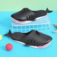 Zapatillas en forma de pescado - details 2