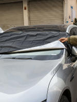 Cubierta De Parabrisas Para Coche 150x70cm Protección Contra Nieve Y Sombra 190T Tejido Plateado Protector Frontal De Escarcha Y Sol - details 11