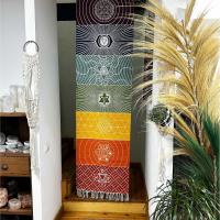 Preciosa alfombra para yoga 7 chakras. 100% algodón. Hecho a mano en la India. Es un producto perfecto para estudios de yoga o meditación. Medida: 60 x 200 cm. Raíz,  Sacro, del Plexo Solar, del Corazón, Garganta. Tercer Ojo, coronilla. awartisan - details 5