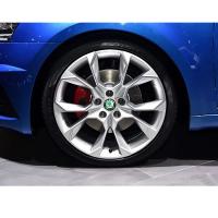Banner - Embellecedor Para Llanta Compatible Con Skoda 56 Mm (4 Uds) verde