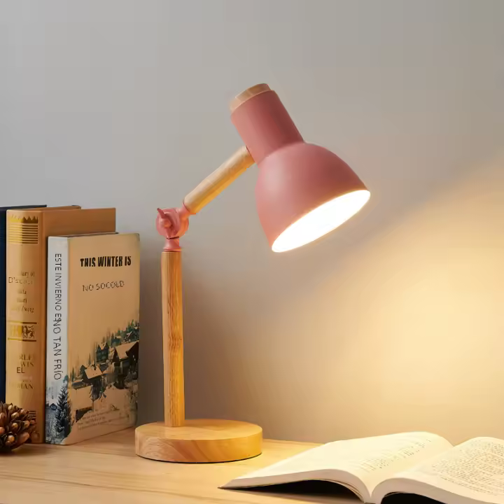 Lámpara De Escritorio Creativa Nórdica Con Cabeza Giratoria De Madera LED Protección Ocular Para Lectura Y Dormitorio - 1