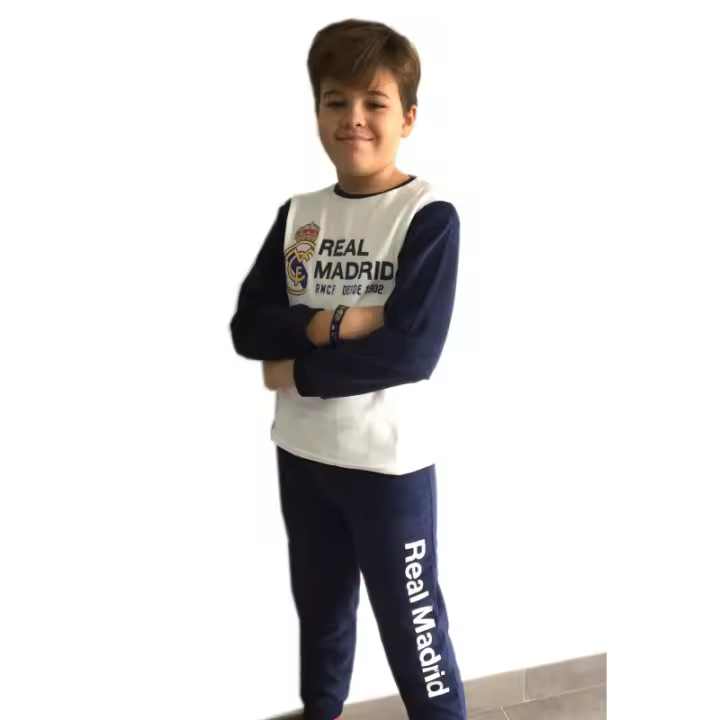 Pijama Real Madrid niño invierno terciopelo Tallas 2 a 16 RM205N - 1