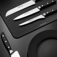 ARCOS Manhattan - Cuchillo Panero (200 mm) - Acero Inoxidable Forjado Nitrum® - Mango de Polioximetileno Negro - 161300 - details 2