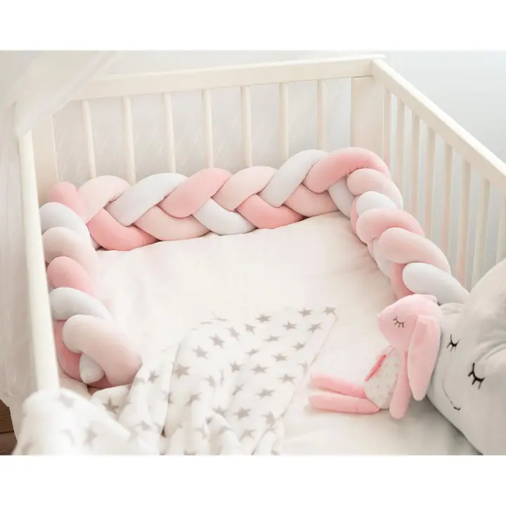 Trenza Protectora para Cuna ROSA GRIS Extrasuave Tacto Aterciopelado Gamberritos 🌸👶- Seguridad y Confort para tu Bebé, Chichonera Trenza Decorativa Antivuelco Reductora, 1.5m  🌸👶Hecho en España - 1