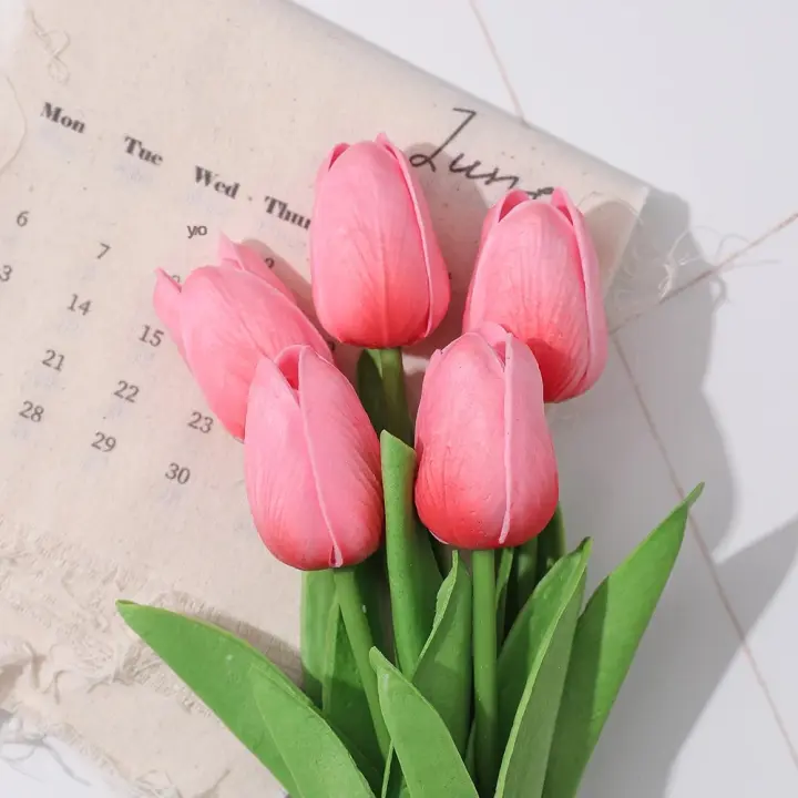 5/10Pcs Bouquet De Tulipes Artificiales PE Espuma Flores Falsas Para Decoración De Bodas Ceremonias Hogar Jardín Decoración De Fiesta - 1