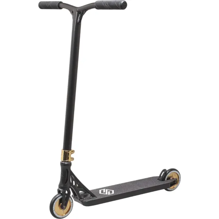 PATINETE SCOOTER FREESTYLE STRIKER ESSENCE GOLD CHROME - 1