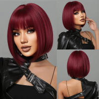 Pelucas Sintéticas Cortas Y Rectas Para Mujeres De Color Rubio a Marrón Ombre Con Flequillo Peluca Bob Resistente Al Calor Para Cosplay Diario Y Fiestas Falso Cabello Tamaño Promedio - details 17