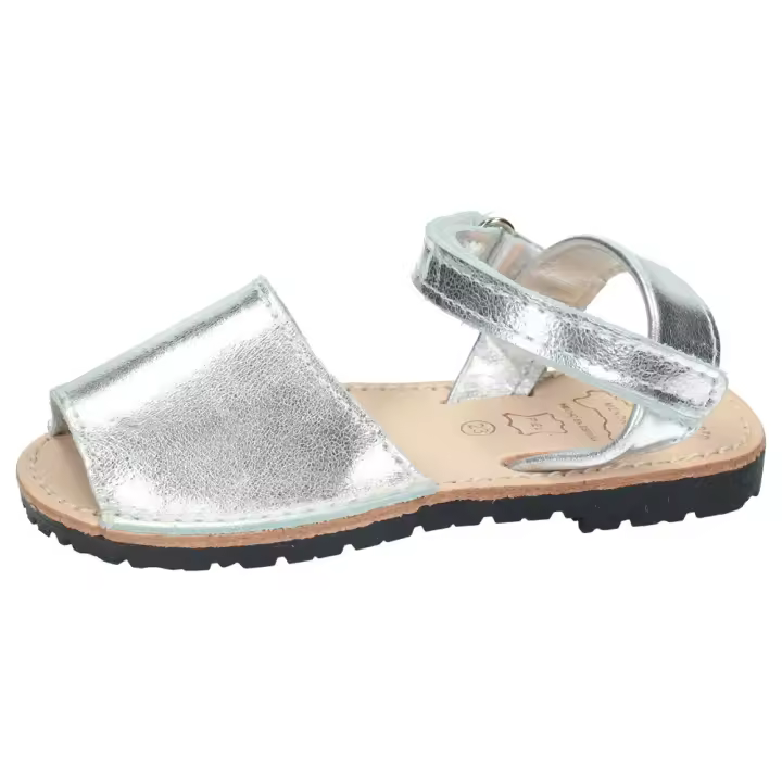 Sandalias marca WHETIS para niña en color plata. IBICENCAS PLATEADAS - 1