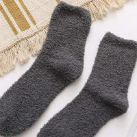 Calcetines De Peluche Sólidos Para Hombres Y Mujeres 5 Pares Cómodos Y Calurosos Para Invierno Talla Media Tipo Casual - details 4