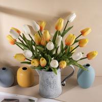 3pcs/set Flores De Seda Artificiales Tulipes Colores Vibrantes Duraderas PU Simulación Para Decoración De Sala De Estar Bouquet DIY - details 0