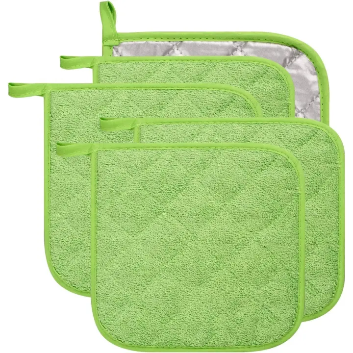 Juego de 5 agarraderas básicas de rizo 100 % algodón para uso diario, resistentes al calor, para cocinar y hornear, color verde - 1