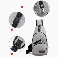 Bolso De Hombro Para Hombre Con Puerto USB Bolsa Transversal Deportiva Monedero Estilo Casual Tamaño 16x8x33cm - details 10
