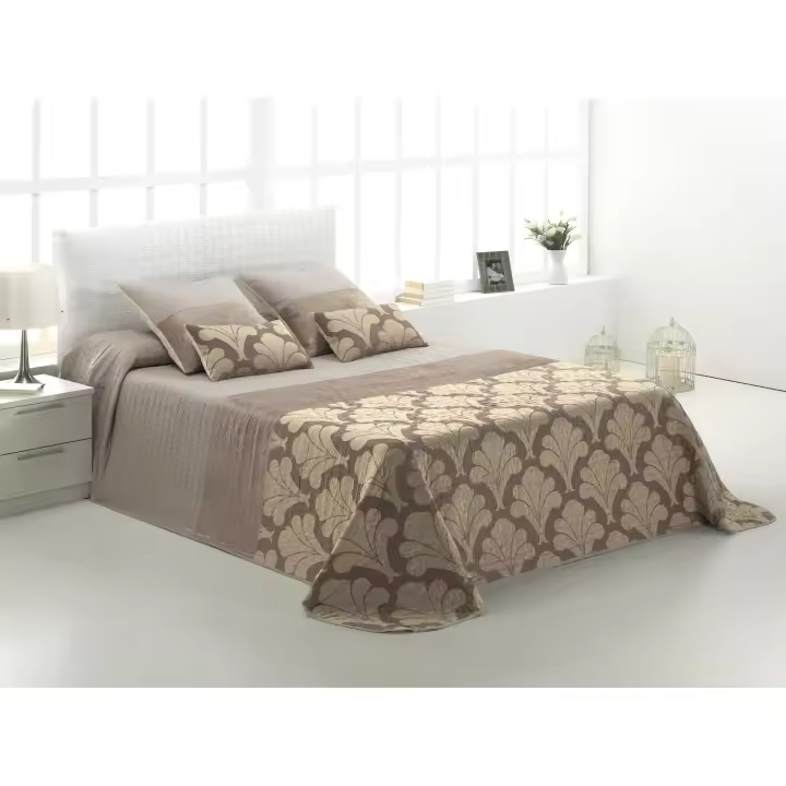 Novotextil - Colcha Jacquard para Cama de Matrimonio con 4 Cojines - Cobre Camas con Alta Densidad de Relleno - 1