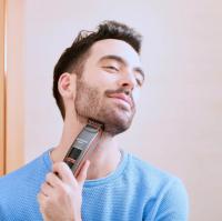 RECORTADORA DE BARBA INALÁMBRICA TAURUS HADES / CUCHILLAS ACERO INOX / 8 NIVELES DE CORTE / 2 W DE POTENCIA - details 2