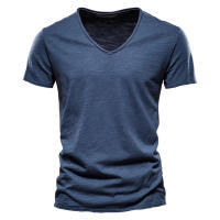 Camiseta De Algodón 100% Para Hombre Con Cuello En V Y Manga Corta Diseño De Moda Ajustada Top Masculino Transpirable Ligera Y De Secado Rápido - details 5