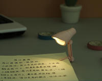 Lámpara De Escritorio Mini LED 5V Plegable Portátil Luz Nocturna Magnética Color Cálido Para Dormitorio Con Clip Luz De Lectura Para Ojos Cuidado - details 9