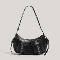 Bolso De Hombro Negro Y2K Punk Estilo Hot Girl Con Múltiples Bolsillos Y Hebilla Metálica Forma De Cuadrilátero Bolso De Media Luna - details 0