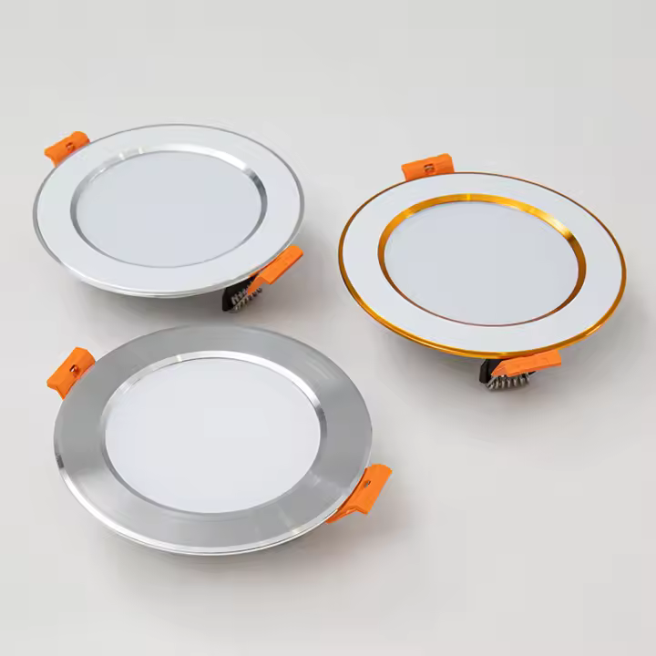 Spot LED Bajo 220V Tres Colores Ajustables 5W 7W 9W 12W 15W Luz De Techo Revestida En Aluminio Blanco Frío Y Cálido - 1