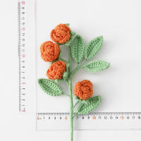 Bouquet De Rosas Creativo Hecho a Mano De Algodón De Leche Crochet Tejido DIY Flores Imitación Decoración De Hogar Color Sólido Multicabeza - details 8
