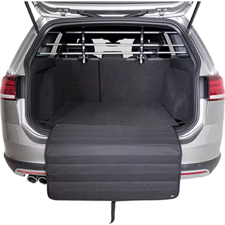 Trixie Protector Trasero Reforzado para Coche con Fijación Fácil y Ahorro de Espacio - 1