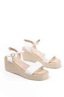 Lyla Wang sandalias doradas con cuña de esparto diseño trenzado y elegante cierre perfectas para el verano - details 12
