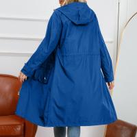 Abrigo De Trench Para Mujer Con Capucha Y Mangas Largas De Color Sólido Estilo Británico Elegante Con Rayas Y Chaqueta Recta Impermeable Para Todas Las Estaciones - details 42