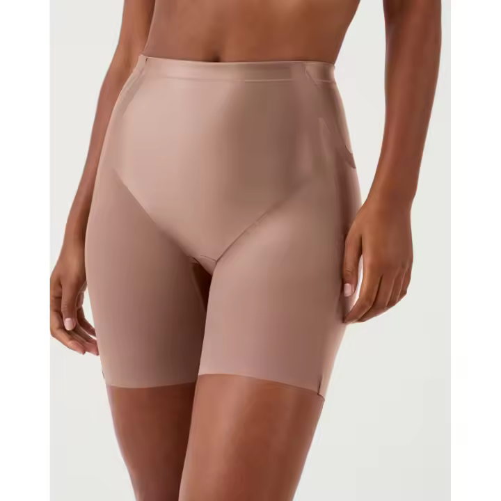 SPANX Shaping Satin Pantalón corto a media pierna con push-up - 1