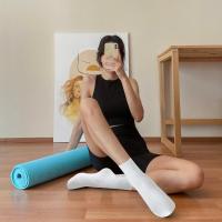 Calcetines De Yoga Para Mujeres 4-6 Pares Color Sólido Antideslizantes Para Pilates Y Ballet Calcetines De Media Altura Tejidos En Poliéster - details 0