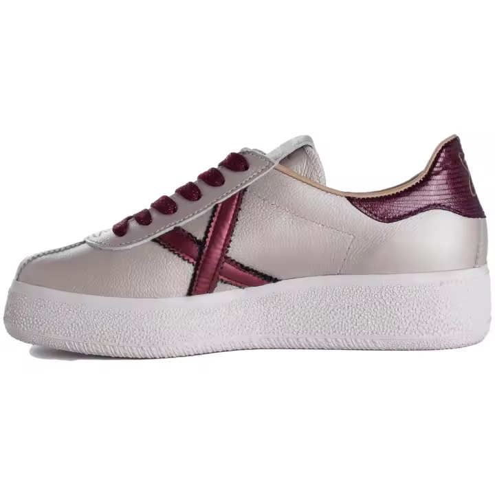 Zapatillas marca Munich modelo 8295090 para mujer en color blanco - 1