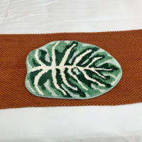 Alfombra De Piso De Hoja Tropical Monstera Irregular Tufted Para Sala De Estar Baño Hecha a Mano Alfombrilla De Baño Verde Monstera Fluffy Antideslizante Resistente Al Desvanecimiento Para Adultos - details 1
