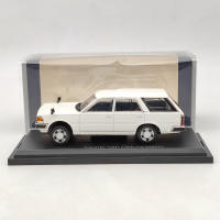 Norev 1/43 N~SAN CEDRIC VAN Deluxe 1995 Coche De Colección De Modelos De Metal Blanco Sin Batería Para Mayores De 14 Años - details 5
