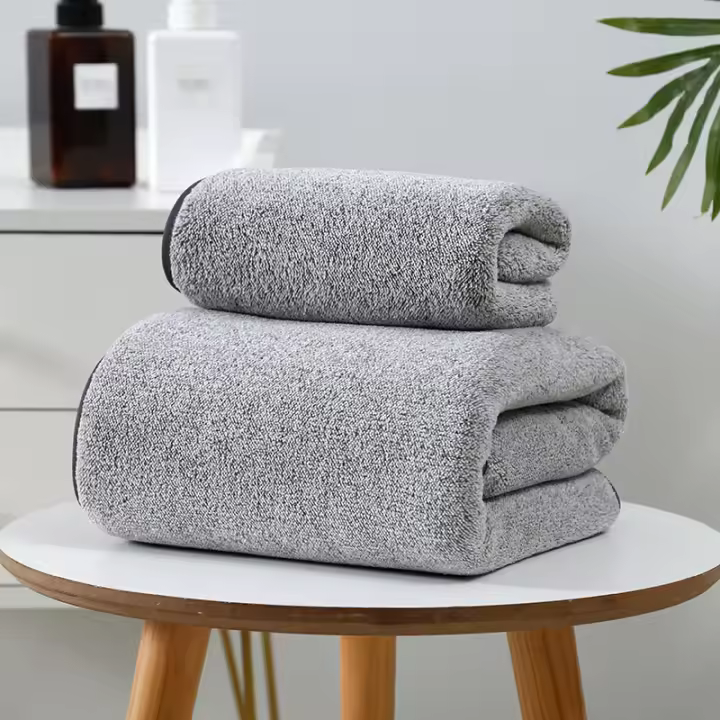 Juego De Toallas 2 Piezas Muy Suaves Para Después Del Ejercicio El Baño Y Los Deportes Toalla De Baño De Poliéster 100% Máquina Lavable - 1
