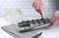 Bandeja de Hielo Retro | Maple inoxidable 18/8 | Bandeja de Hielo Con 18 ranuro | Asa de fácil extracreón, 28 cm | Diseño retro para bares y Cocina | Palanca para Cubitos de Hielo | Apto para lavavajillas - details 3