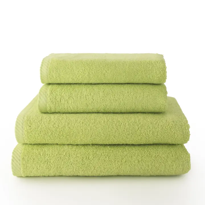 QUALITY TOWELS. Pack TOALLAS color LIMA. Fabricadas en algodón cardado de 420 grs/m2. Packs de diferentes tamaños. Muy suaves y absorbentes. - 1